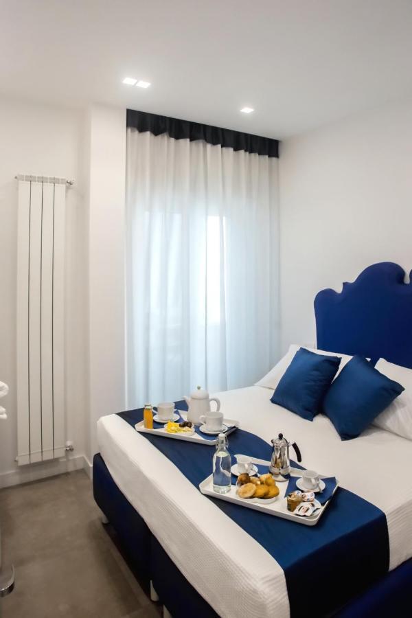 Bed and Breakfast Kerbaker 14 Neapol Zewnętrze zdjęcie